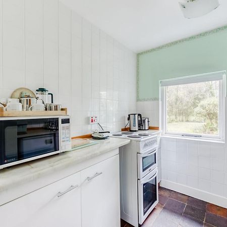 Secluded Holiday Home In Ceredigion With Garden Pennant  Exterior foto