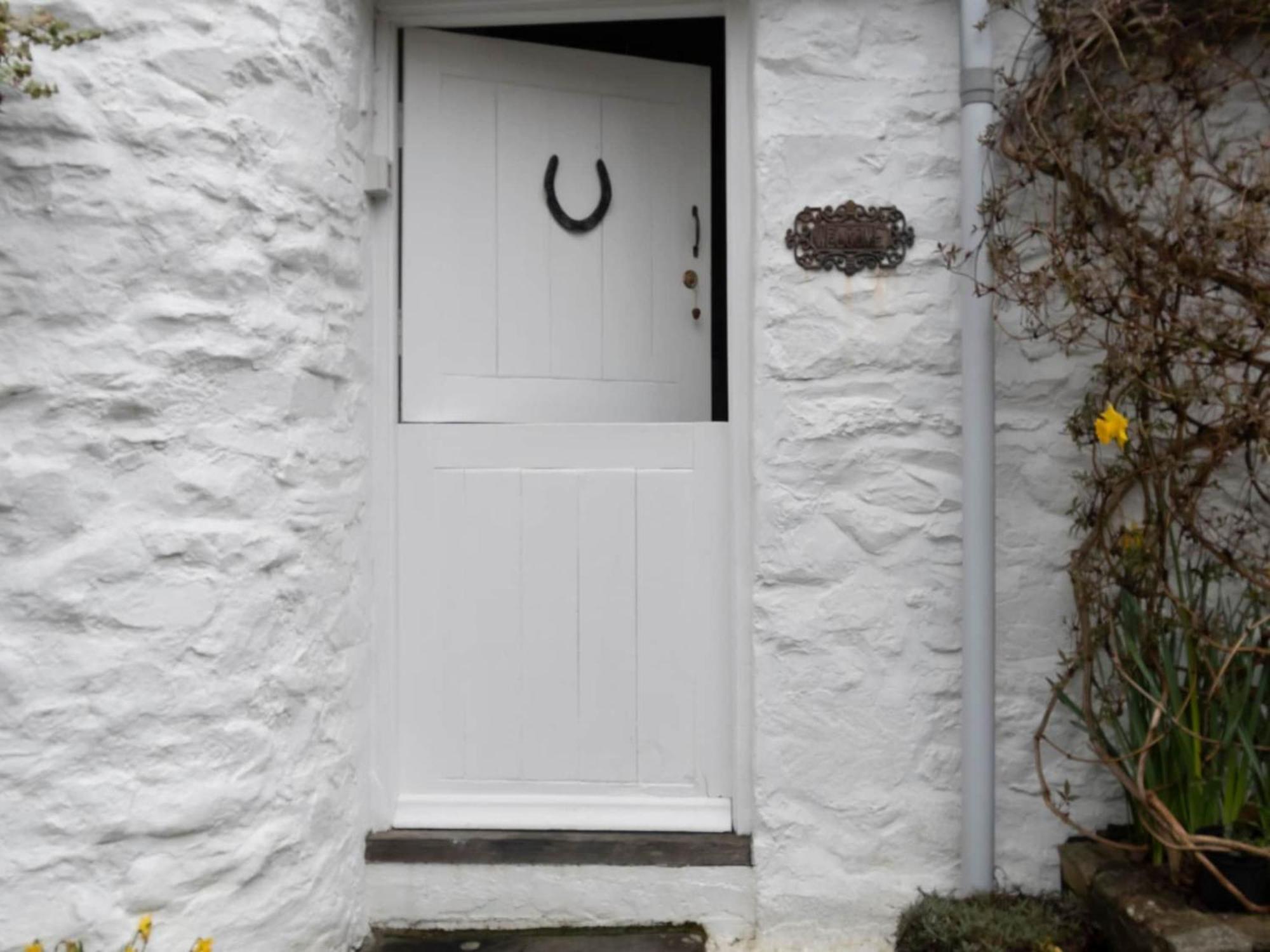 Secluded Holiday Home In Ceredigion With Garden Pennant  Exterior foto